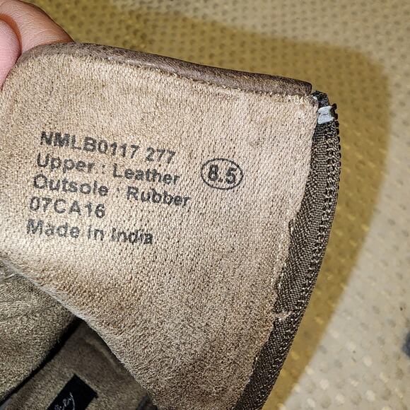 NAUGHTY MONKEY EUC WOMEN'S SIZE  8.5 SWING LOW FRINGE BOOTS - Picture 10 of 12